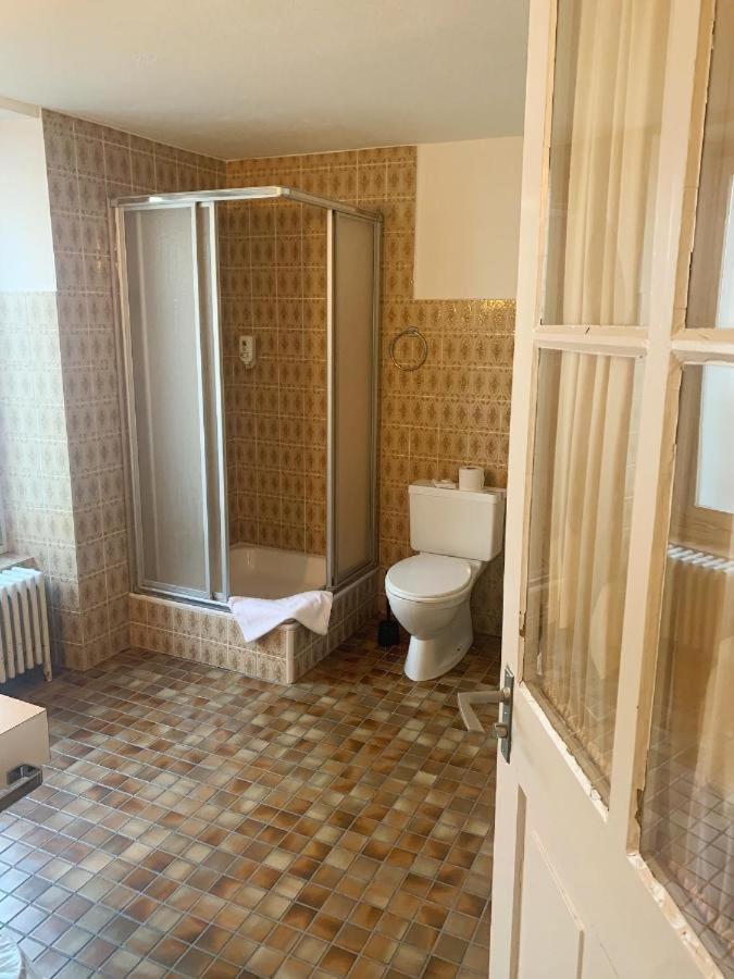 Hotel Rebstock Майринген Екстериор снимка