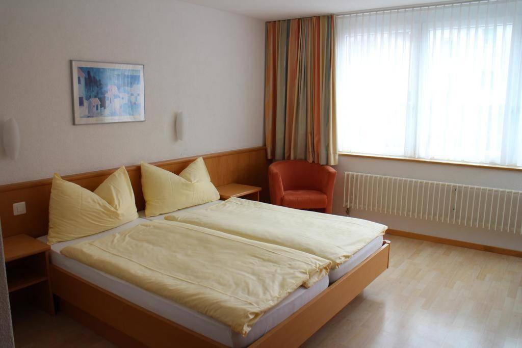 Hotel Rebstock Майринген Екстериор снимка