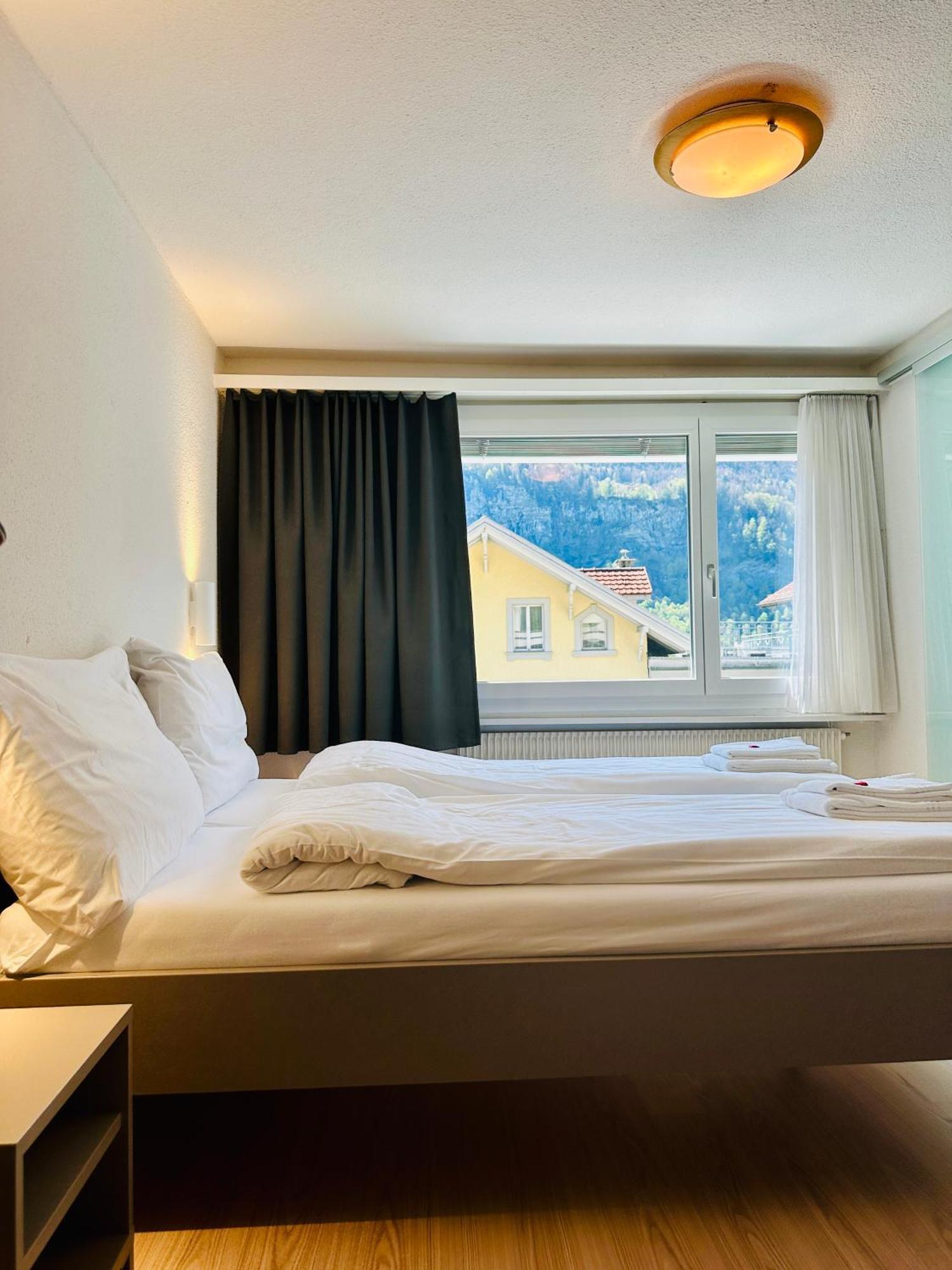 Hotel Rebstock Майринген Екстериор снимка